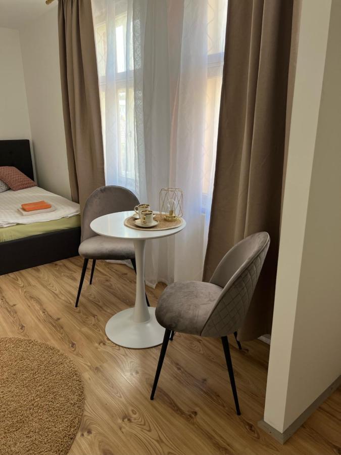 Edgari Guesthouse Отепя Экстерьер фото