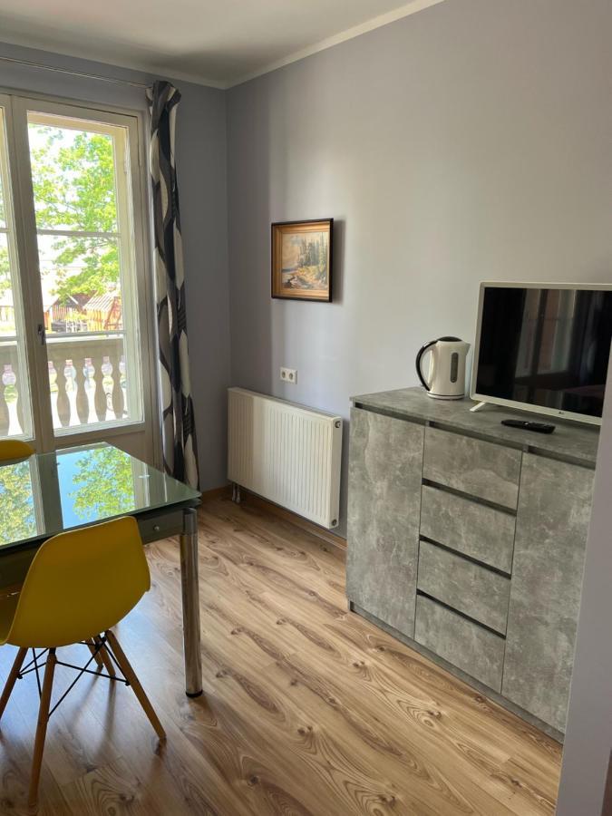 Edgari Guesthouse Отепя Экстерьер фото