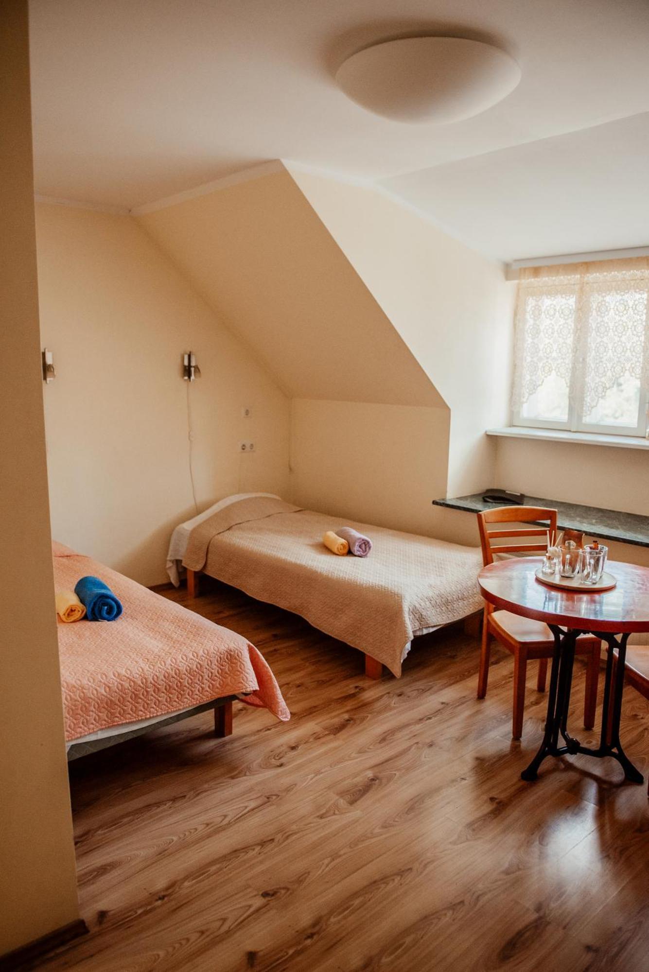 Edgari Guesthouse Отепя Экстерьер фото