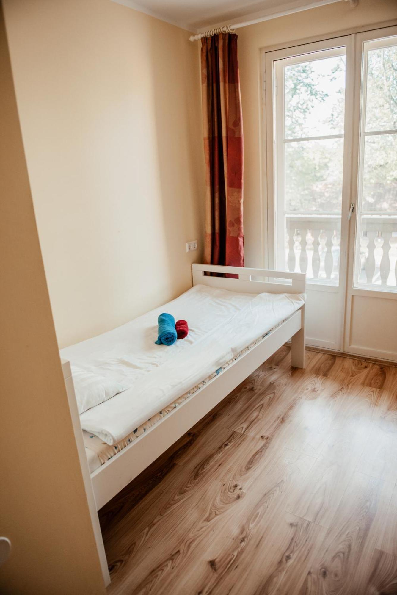 Edgari Guesthouse Отепя Экстерьер фото